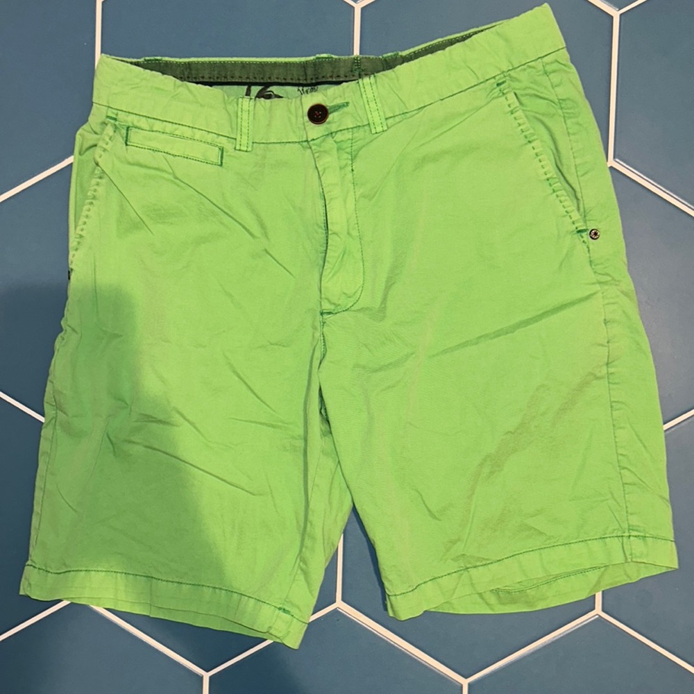 Green Thaddeus Walton Twill Cotton Flat Front Walking Shorts with Side Pockets